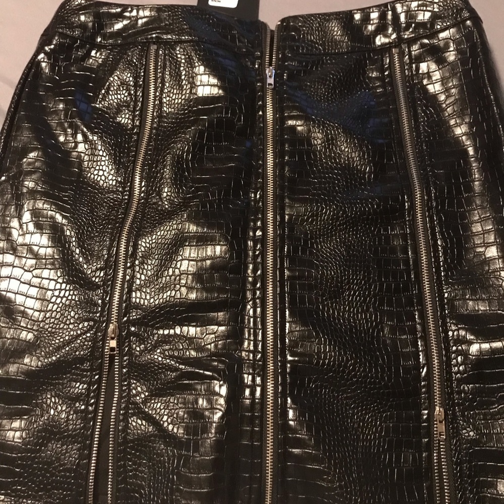 Black croc fashion nova mini skirt with zippers